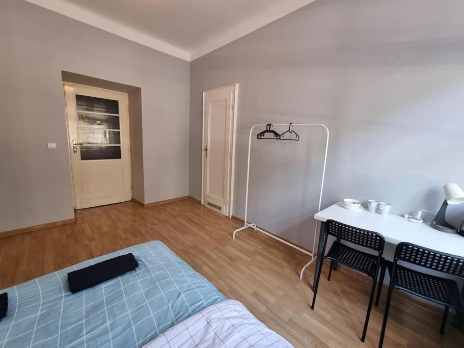 Fantastic Krk - Kr6 Room D Cracovia Esterno foto
